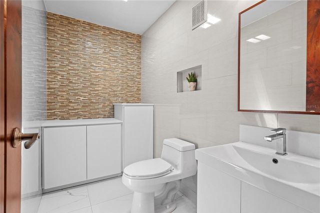 198 CAMINO DEL NARCIZO, Dorado, PR 00646