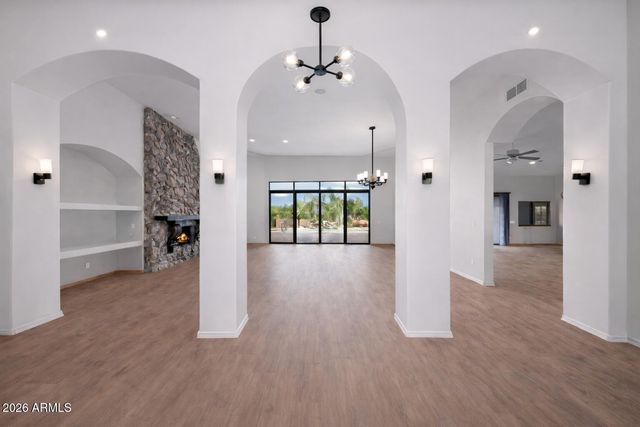 6646 E LONE MOUNTAIN Road, Cave Creek, AZ 85331