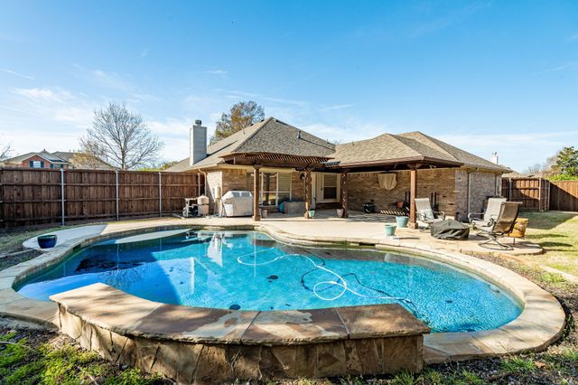 205 Crepe Myrtle Lane, Murphy, TX 75094
