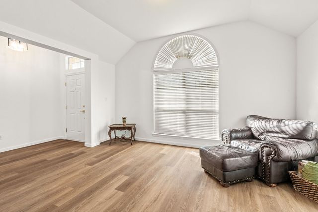 205 Crepe Myrtle Lane, Murphy, TX 75094