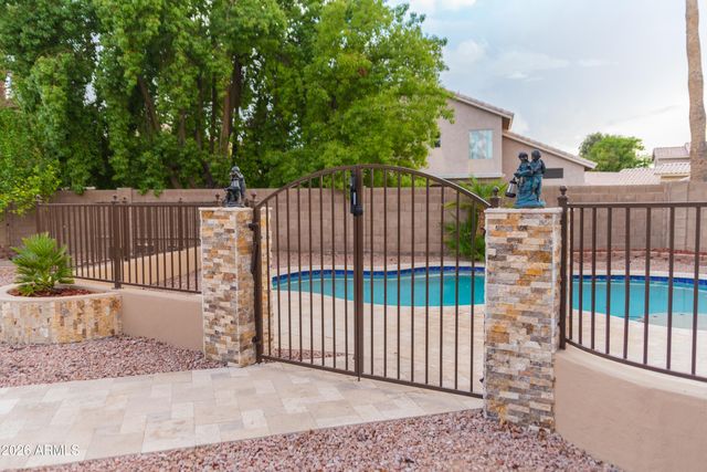 2388 S SYCAMORE Place, Chandler, AZ 85286