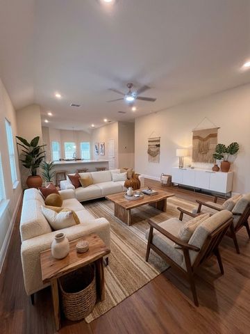 3516 Booker Street, Dallas, TX 75215