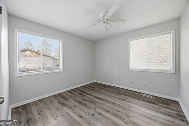 2494 Fairway Circle SW, Atlanta, GA 30331