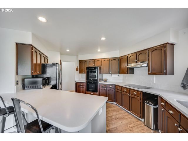 35616 Nw FAIRCHILD Dr, Woodland, WA 98674