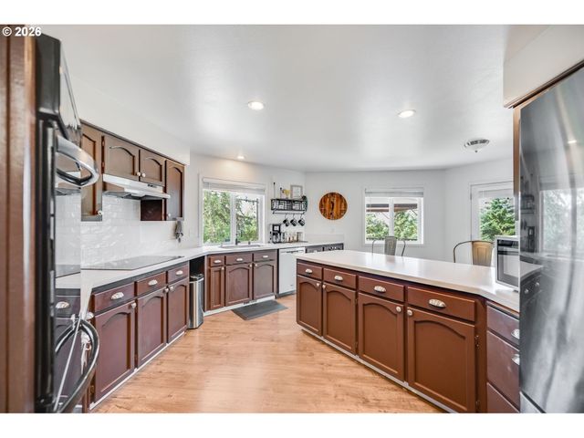 35616 Nw FAIRCHILD Dr, Woodland, WA 98674