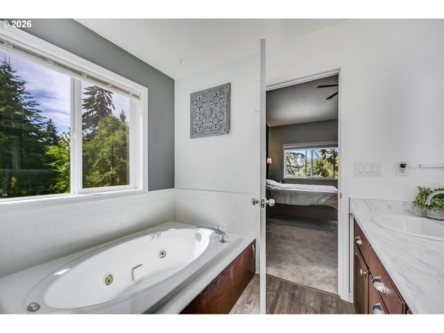 35616 Nw FAIRCHILD Dr, Woodland, WA 98674
