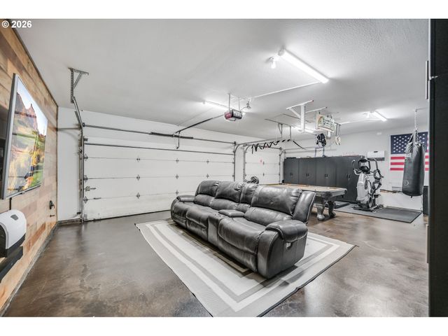 35616 Nw FAIRCHILD Dr, Woodland, WA 98674