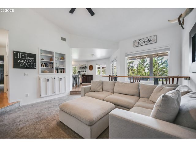 35616 Nw FAIRCHILD Dr, Woodland, WA 98674