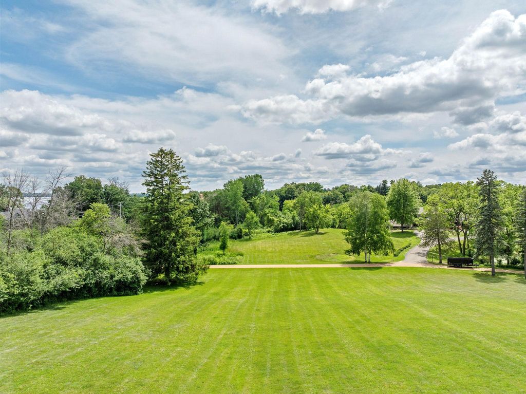 1445 Fox Street, Wayzata, MN 55391 — photo 4