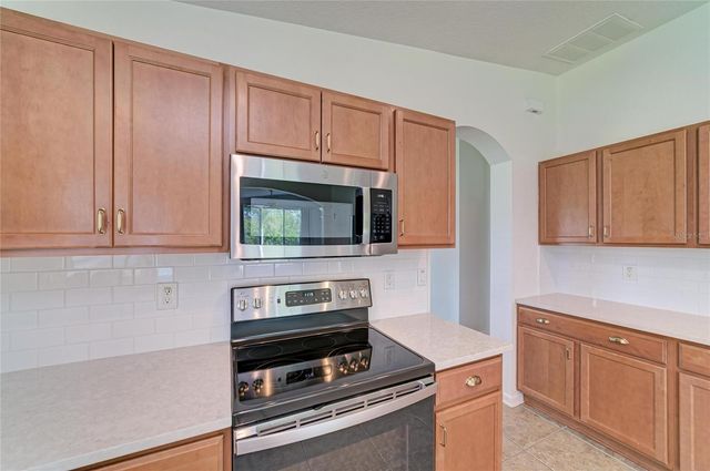 5607 106TH AVENUE E, Parrish, FL 34219