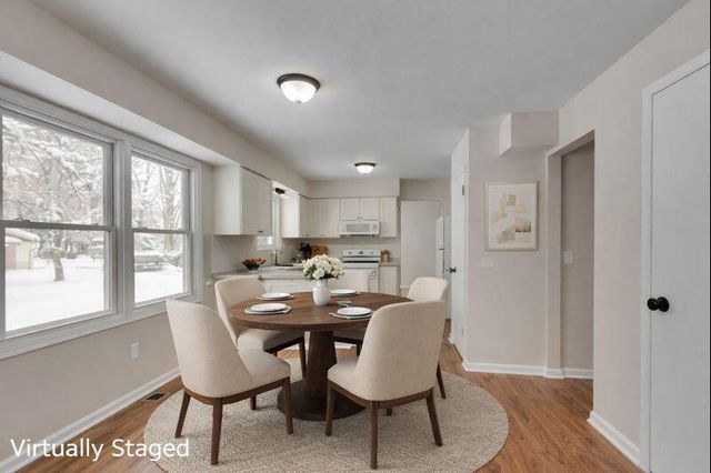 2275 Embro Drive Se, City Of Kentwood, MI 49508