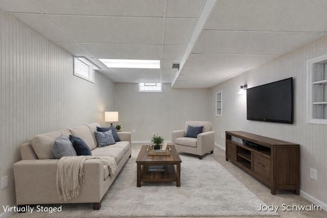 2275 Embro Drive Se, City Of Kentwood, MI 49508