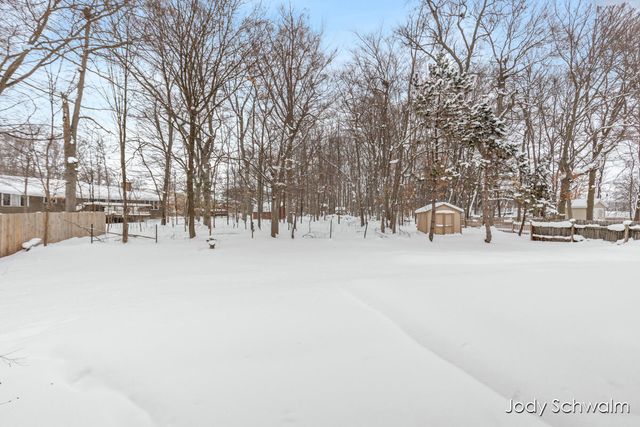 2275 Embro Drive Se, City Of Kentwood, MI 49508