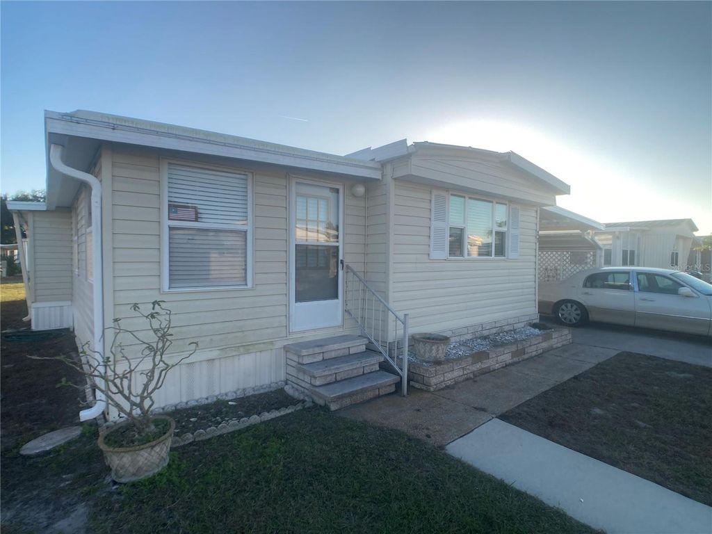 1710 7TH STREET SW 27, Ruskin, FL 33570