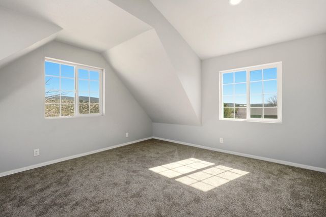 19 Bobcat Hill Road, Sandia Park, NM 87047
