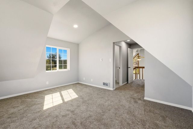 19 Bobcat Hill Road, Sandia Park, NM 87047