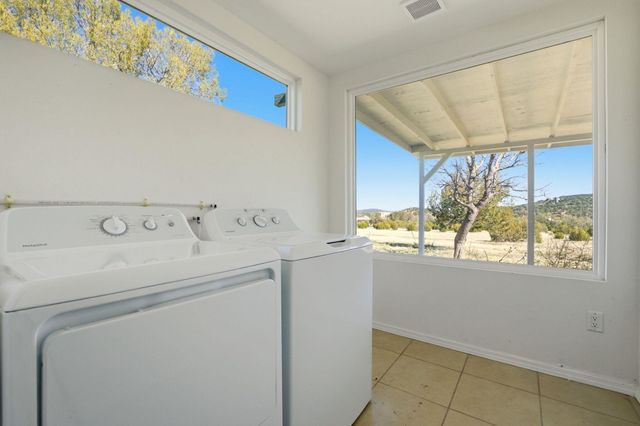 19 Bobcat Hill Road, Sandia Park, NM 87047