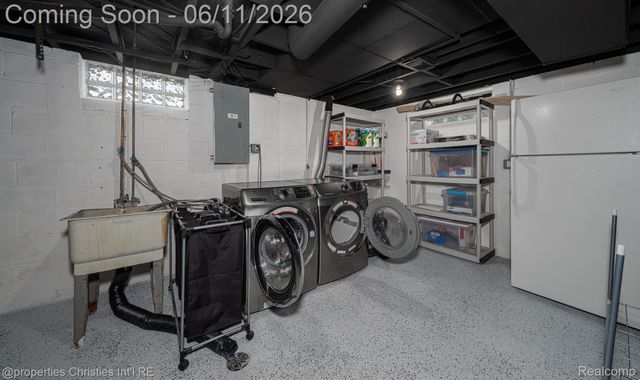 3318 Prairie Avenue, Royal Oak, MI 48073