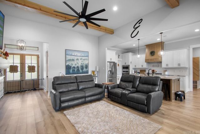 838 Belle Grove Loop, Benton, AR 72019