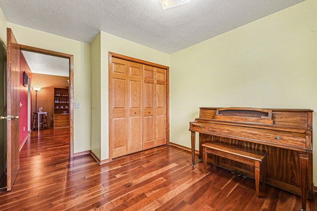 416 Dawnlee Avenue, Portage, MI 49002