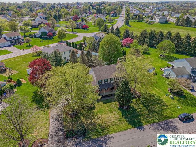 5330 Short Hill Lane, Upper Macungie Twp, PA 18104