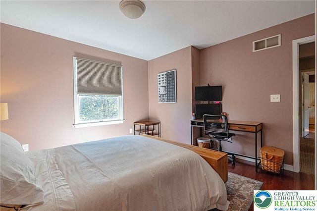 5330 Short Hill Lane, Upper Macungie Twp, PA 18104