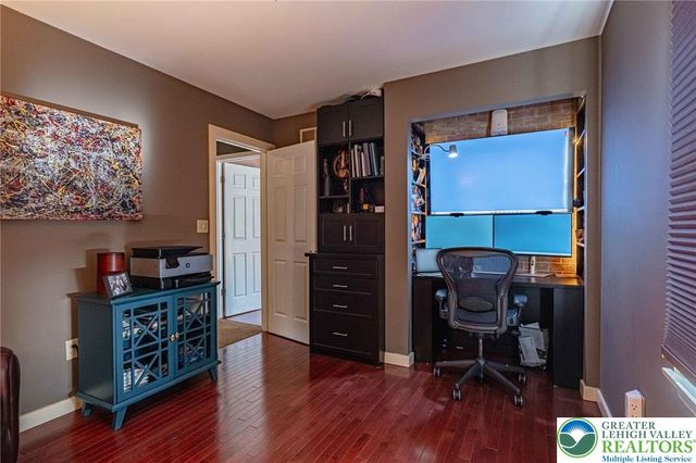 5330 Short Hill Lane, Upper Macungie Twp, PA 18104