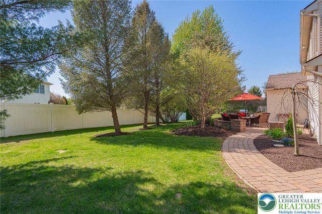 5330 Short Hill Lane, Upper Macungie Twp, PA 18104