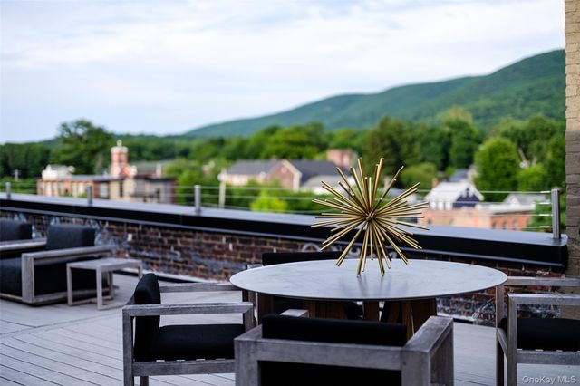 1 E Main Street 402, Beacon, NY 12508