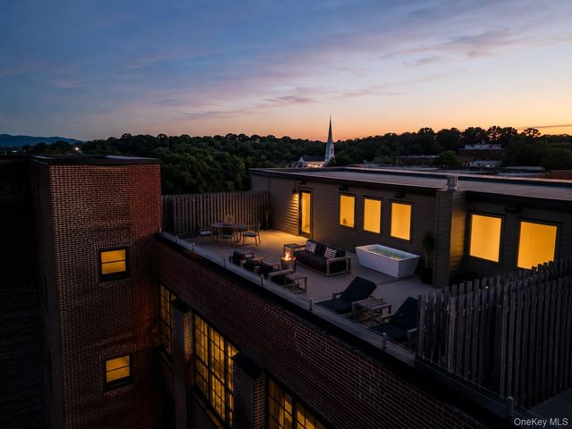 1 E Main Street 402, Beacon, NY 12508