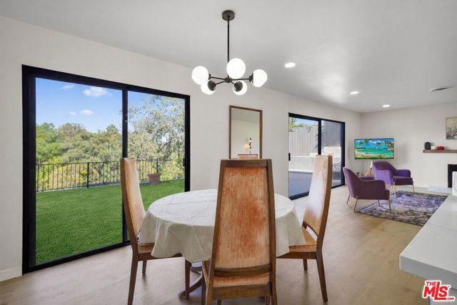 531 Benson Way, Thousand Oaks, CA 91360