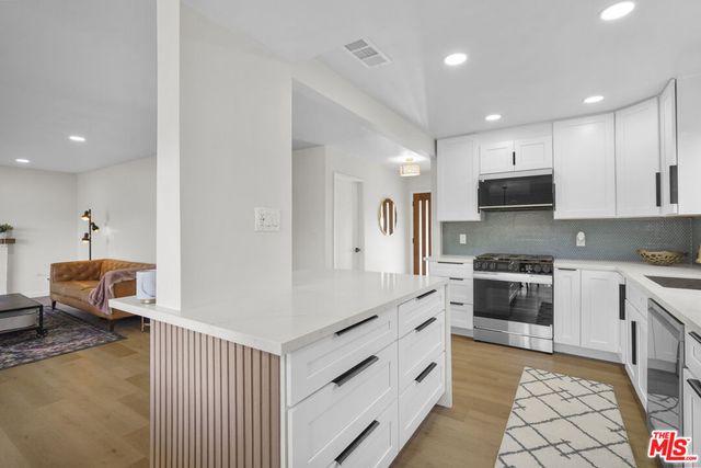 531 Benson Way, Thousand Oaks, CA 91360