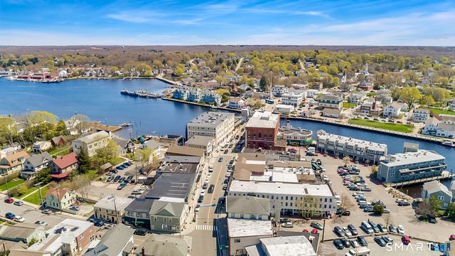 10 Fort Hill Road 1B, Groton, CT 06340