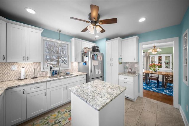 1186 Hampden Road, Roosevelt Park City, MI 49441