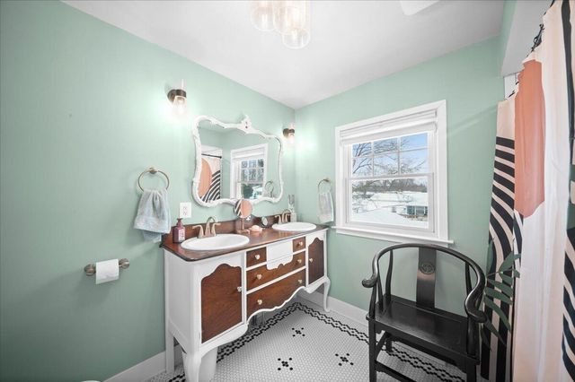 1186 Hampden Road, Roosevelt Park City, MI 49441