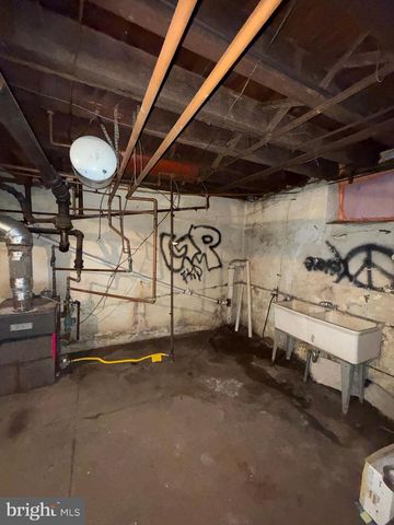 1231 FOULKROD ST, Philadelphia, PA 19124