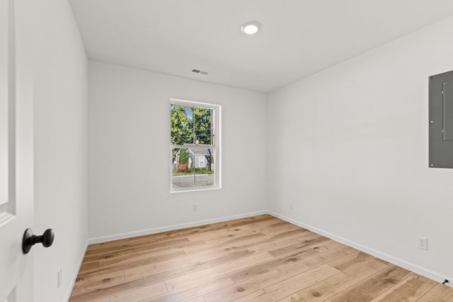 600 WOODLAWN AVE, Columbia, MO 65203