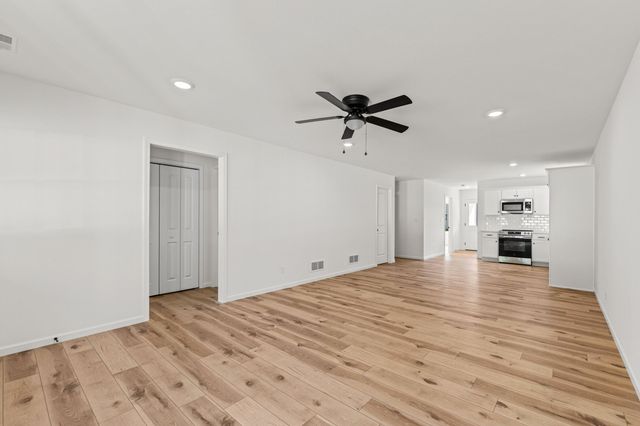 600 WOODLAWN AVE, Columbia, MO 65203