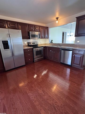 13641 Silver Birch Circle, Shelby Twp, MI 48315