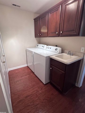 13641 Silver Birch Circle, Shelby Twp, MI 48315