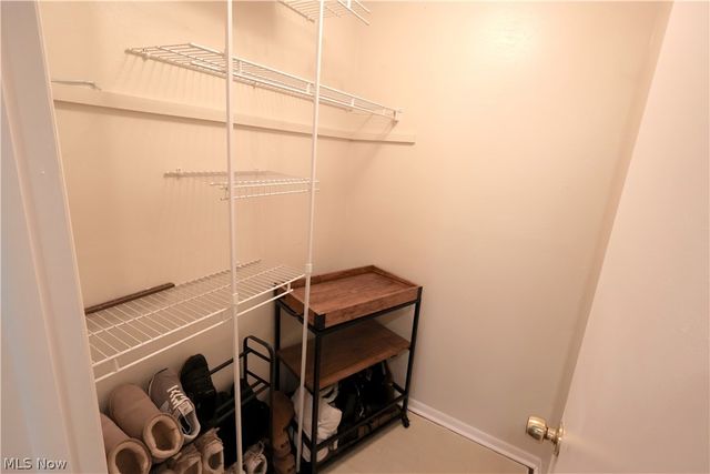 1115 Canyon View Road 403, Sagamore Hills, OH 44067
