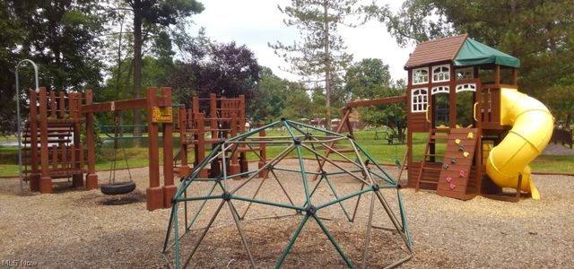 1115 Canyon View Road 403, Sagamore Hills, OH 44067