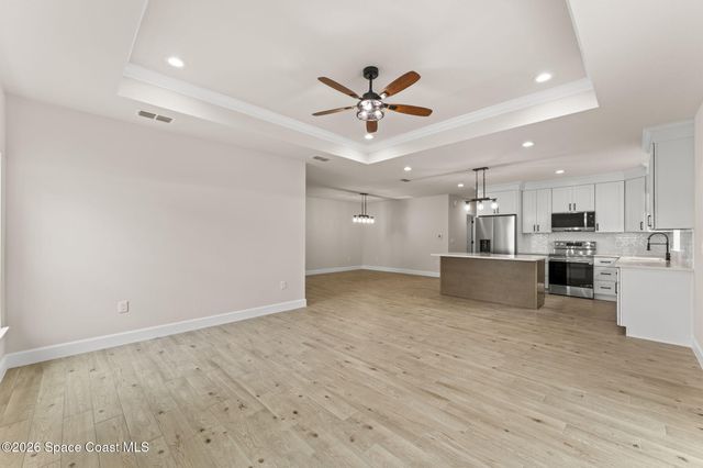 357 Galicia Street SW, Palm Bay, FL 32908