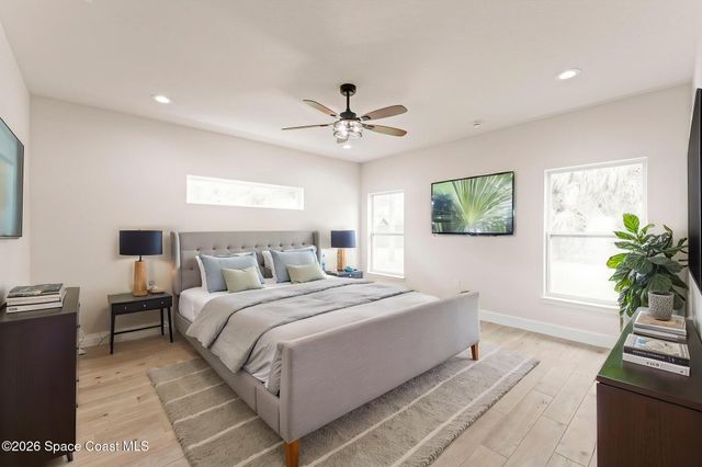 357 Galicia Street SW, Palm Bay, FL 32908