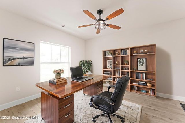 357 Galicia Street SW, Palm Bay, FL 32908