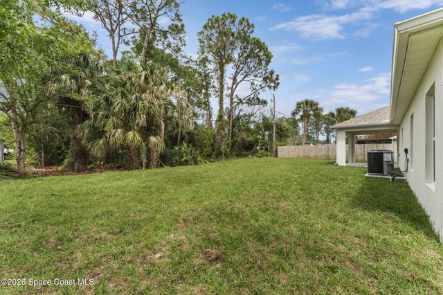 357 Galicia Street SW, Palm Bay, FL 32908