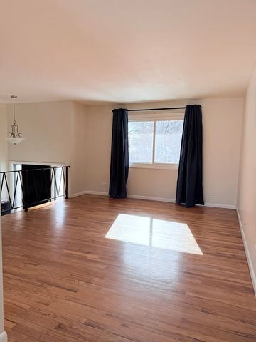 1432 Concord Lane, Schaumburg, IL 60193