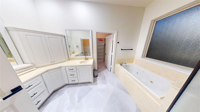 119 April Waters Drive W, Conroe, TX 77356