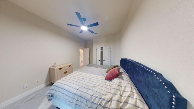 119 April Waters Drive W, Conroe, TX 77356