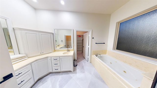 119 April Waters Drive W, Conroe, TX 77356